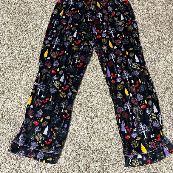 Secret Treasures Whimsical Woodland Pajama Set Size XL 16-18 - Picture 6 of 8